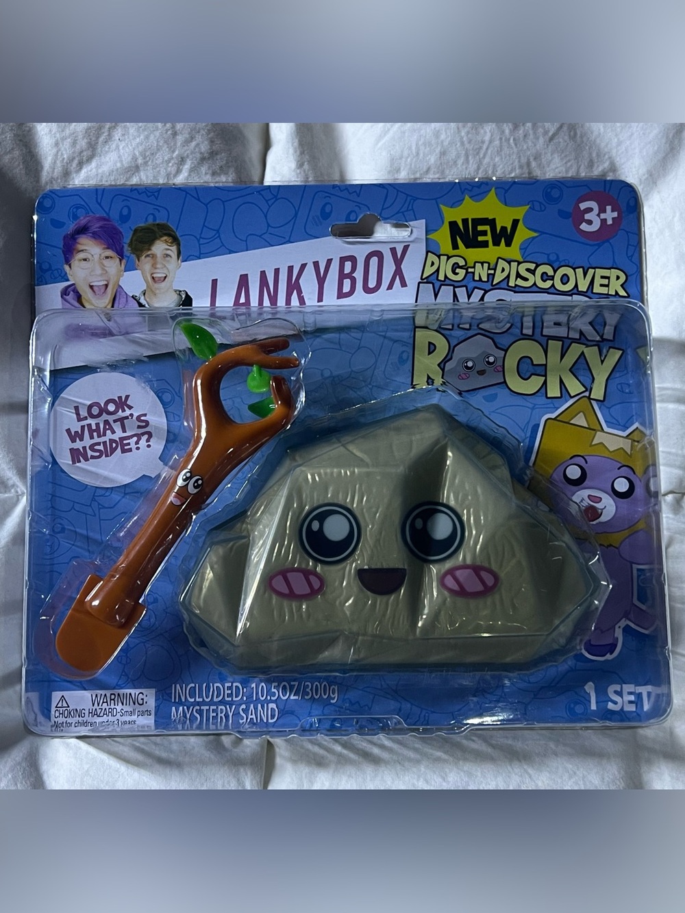 Lanky Box Rocky Dig n Discover Mystery Rock and Scoop Shovel Unopened